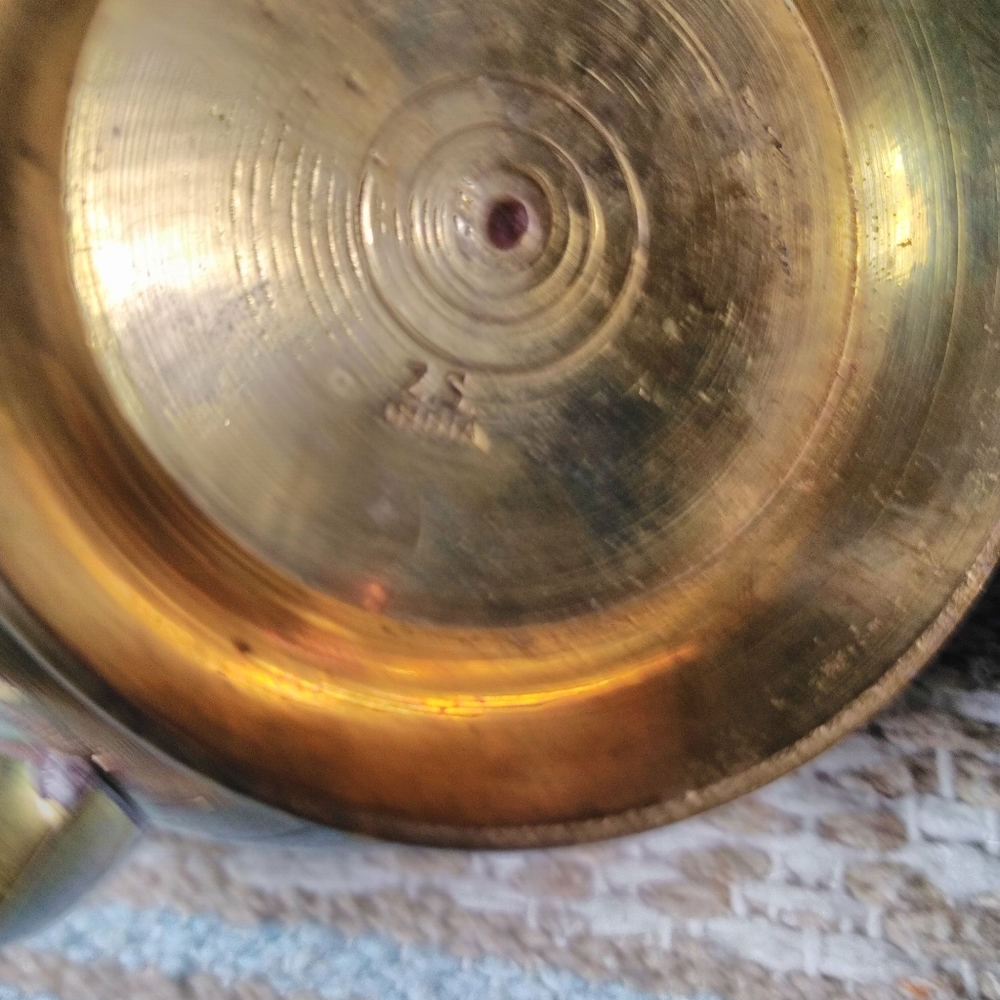 3 PIECE SET OF BRASS POT, PITCHER WITH LID - Picture 15 of 16